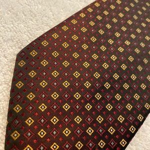 Brand New Gorgeous Tie By BASIC EDITIONS